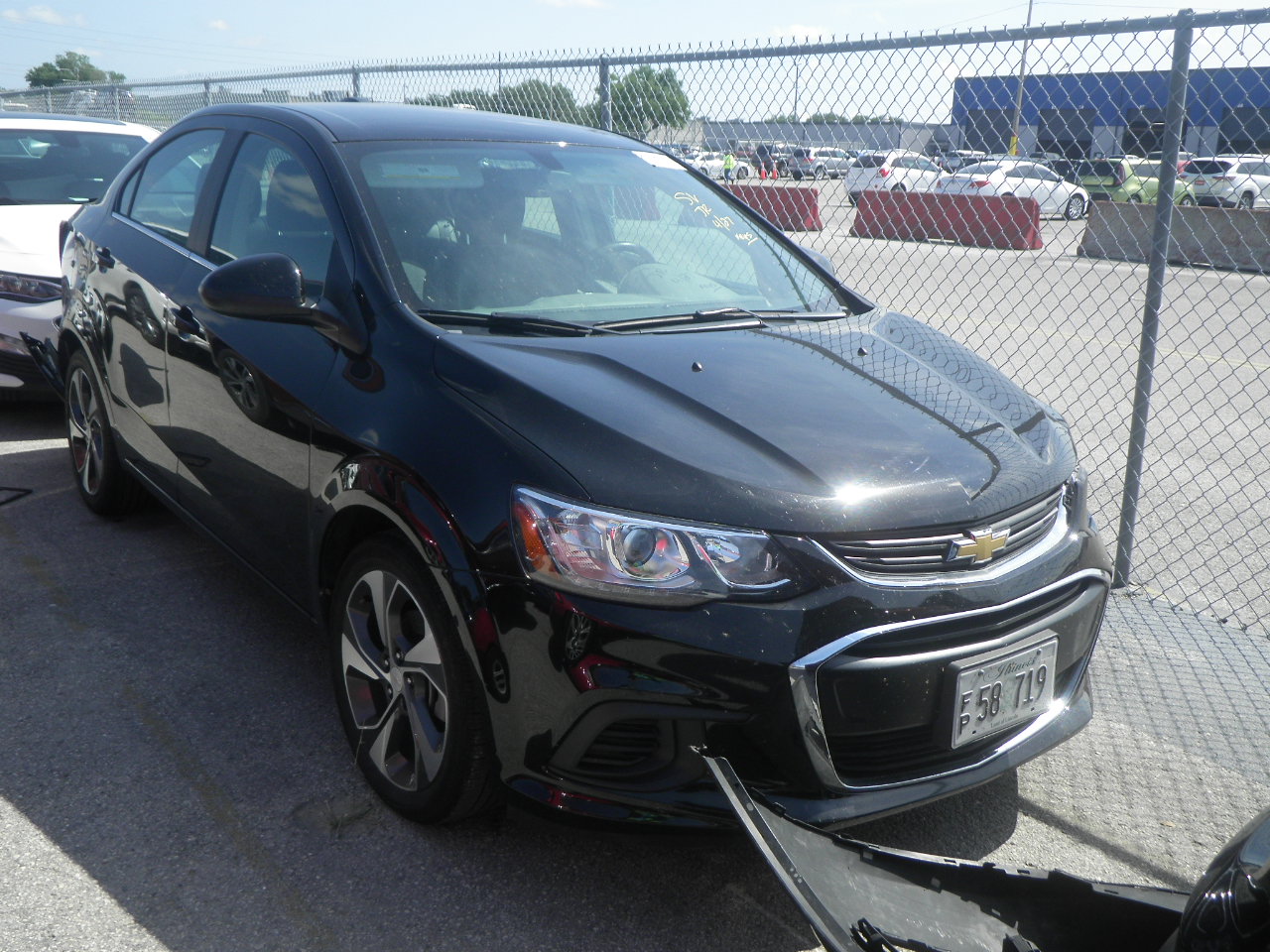 Photo 2 VIN: 1G1JF5SB0K4124692 - CHEVROLET SONIC 