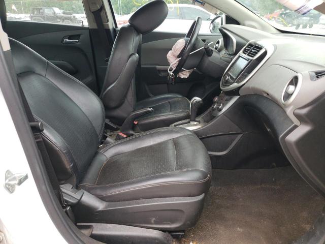 Photo 4 VIN: 1G1JF5SB1H4124015 - CHEVROLET SONIC PREM 