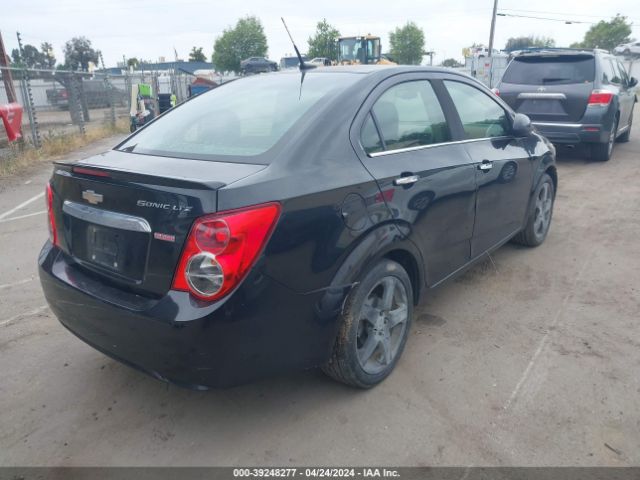 Photo 3 VIN: 1G1JF5SB2D4233321 - CHEVROLET SONIC 