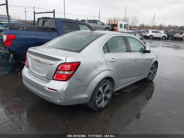 Photo 3 VIN: 1G1JF5SB2J4107780 - CHEVROLET SONIC 