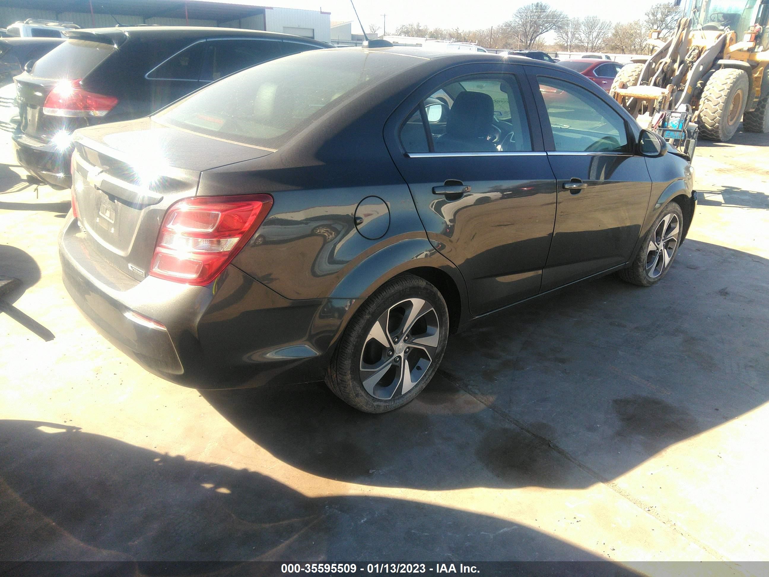 Photo 3 VIN: 1G1JF5SB4K4123156 - CHEVROLET SONIC 