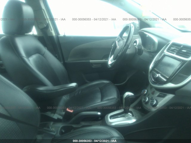 Photo 4 VIN: 1G1JF5SB5H4101840 - CHEVROLET SONIC 