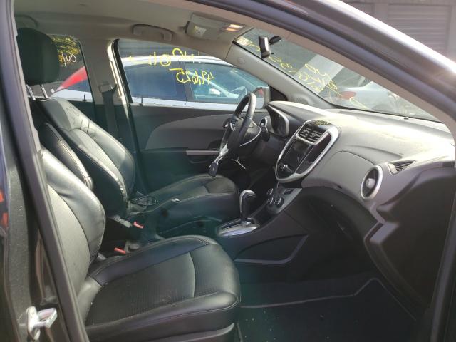 Photo 4 VIN: 1G1JF5SB5J4130700 - CHEVROLET SONIC PREM 