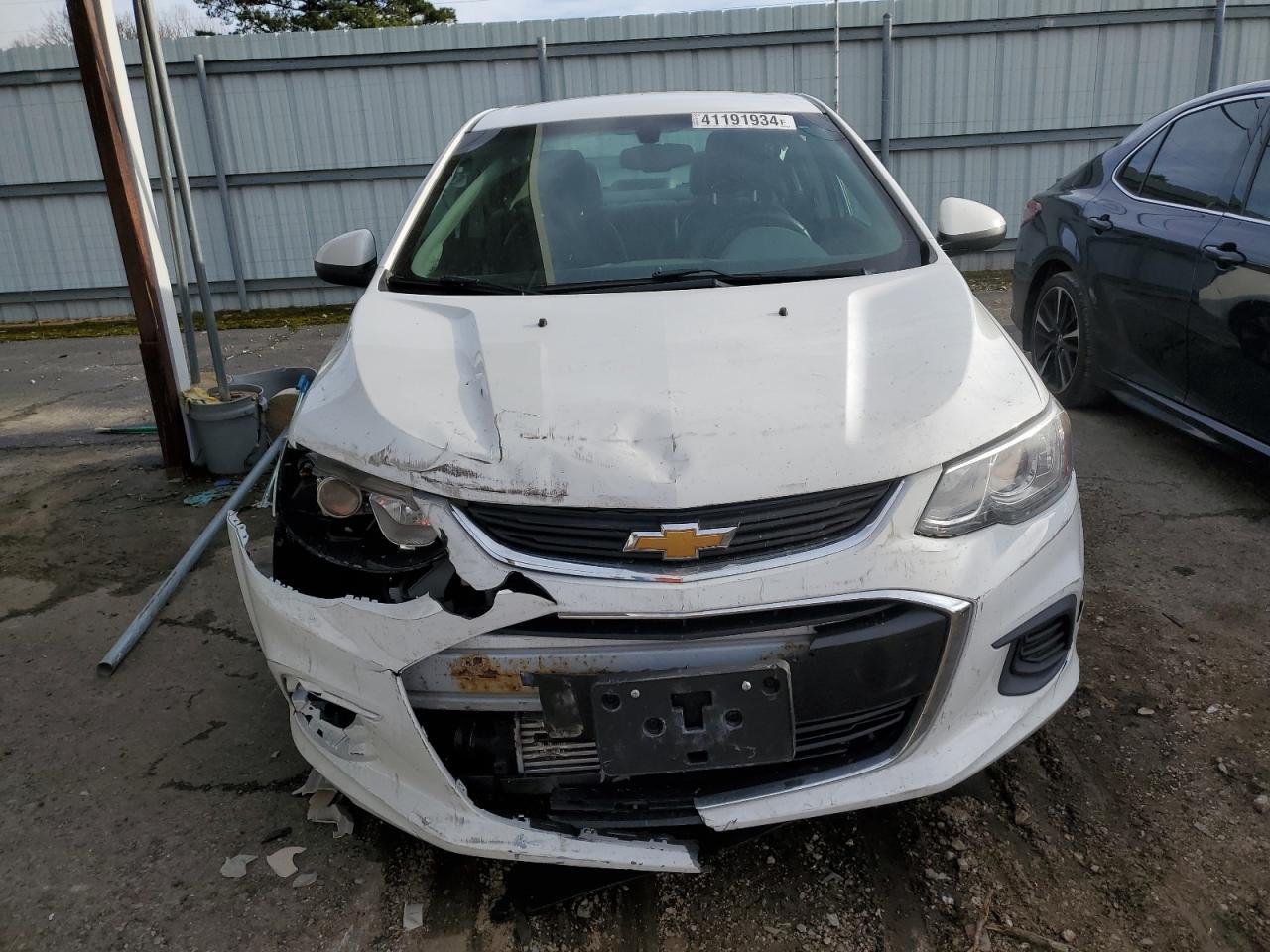 Photo 4 VIN: 1G1JF5SB6K4125331 - CHEVROLET SONIC 