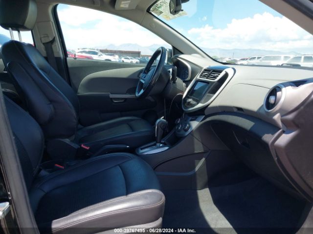 Photo 4 VIN: 1G1JF5SB9J4131686 - CHEVROLET SONIC 