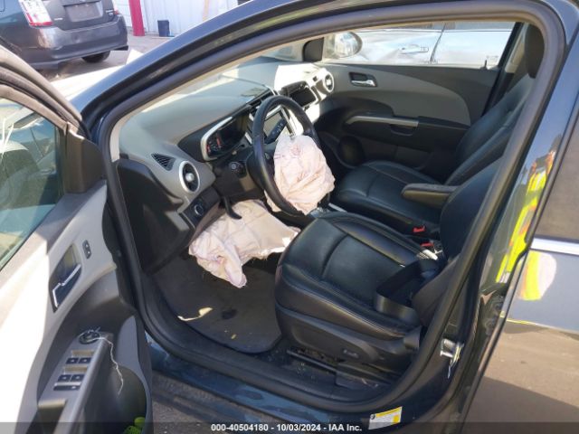 Photo 4 VIN: 1G1JF5SB9K4123122 - CHEVROLET SONIC 