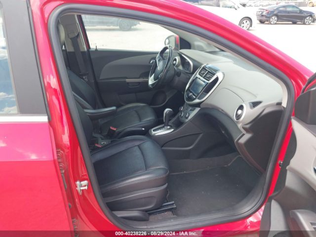 Photo 4 VIN: 1G1JF5SBXH4140262 - CHEVROLET SONIC 