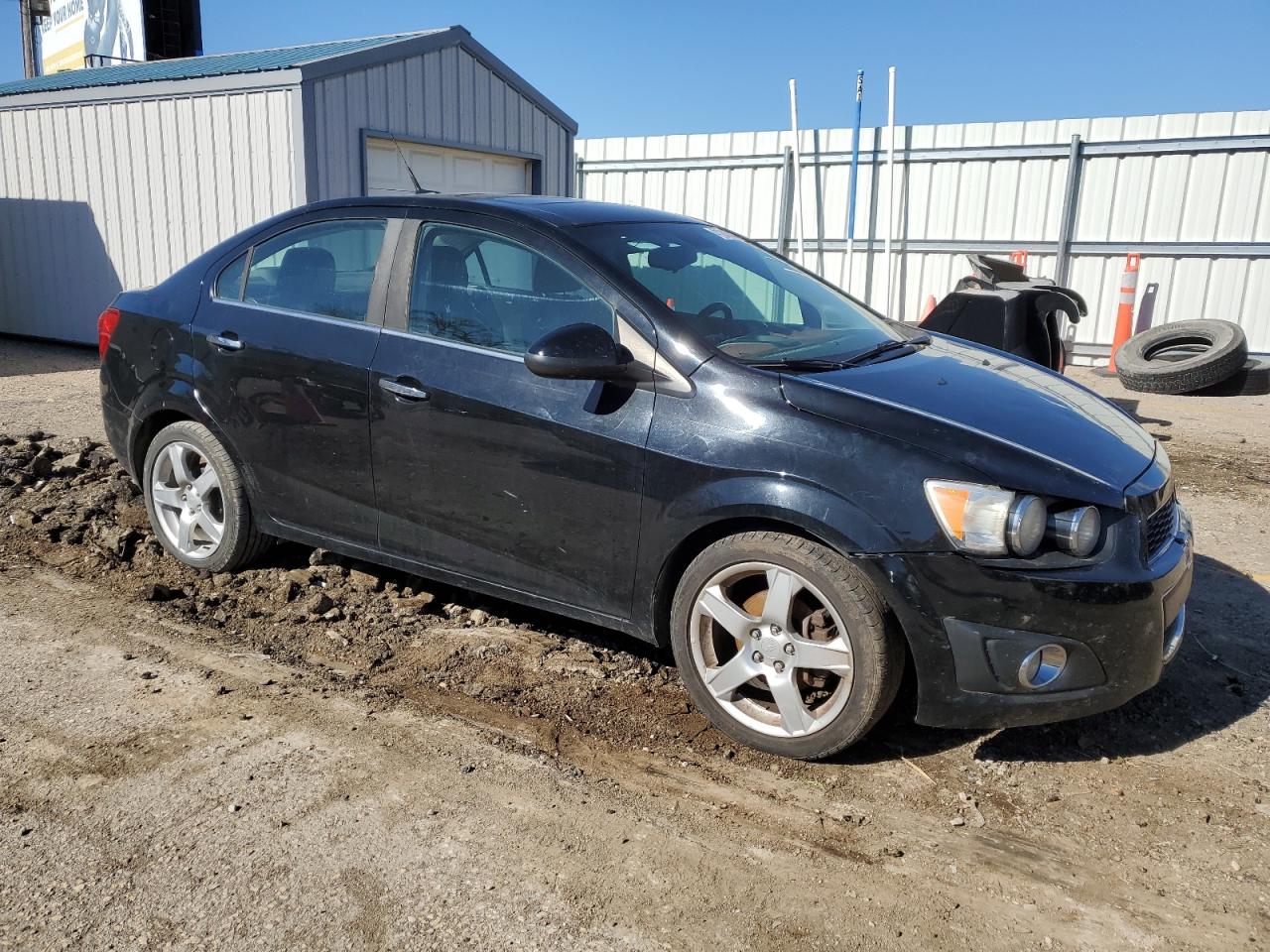 Photo 3 VIN: 1G1JF5SH0C4117764 - CHEVROLET SONIC 