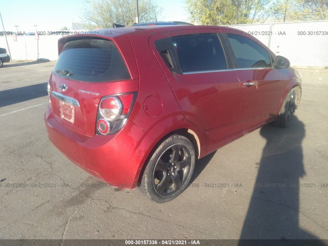 Photo 3 VIN: 1G1JF6SH5C4118110 - CHEVROLET SONIC 