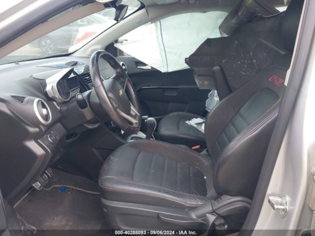 Photo 4 VIN: 1G1JG5SB0F4140264 - CHEVROLET SONIC 