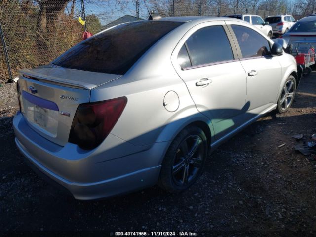 Photo 3 VIN: 1G1JG5SB6F4143850 - CHEVROLET SONIC 