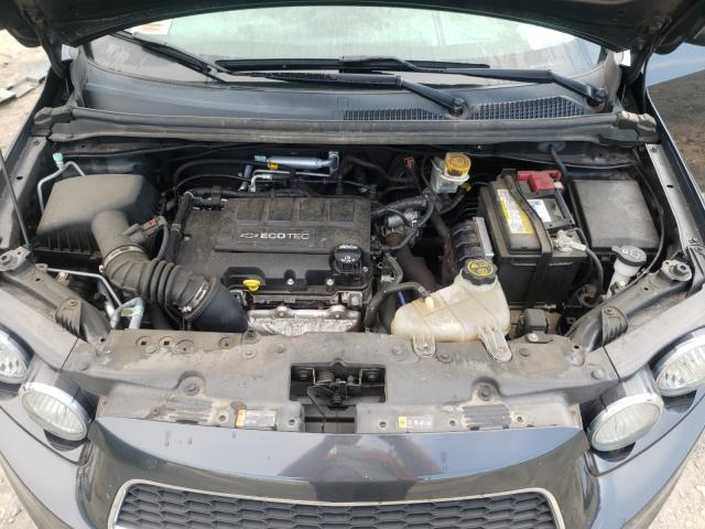 Photo 6 VIN: 1G1JG6SB1F4140182 - CHEVROLET SONIC RS 