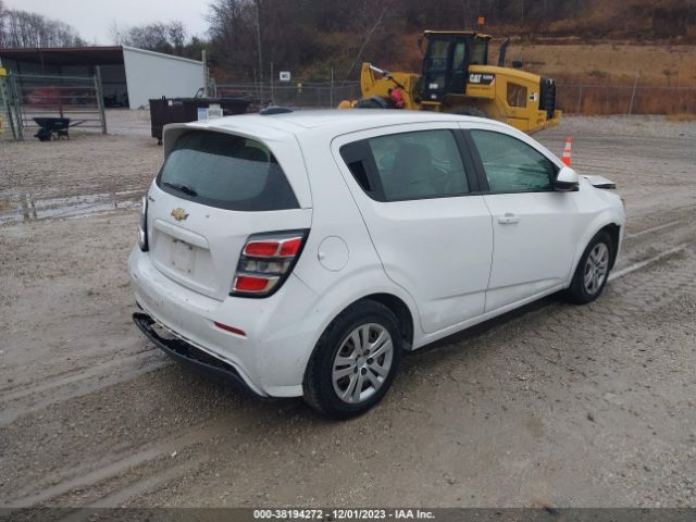 Photo 3 VIN: 1G1JG6SB1K4131668 - CHEVROLET SONIC 