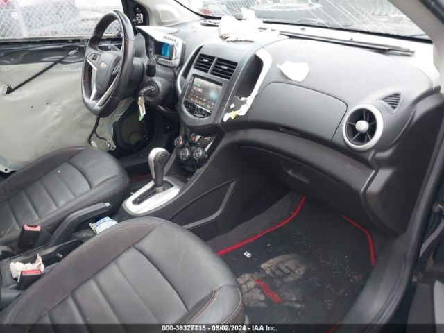 Photo 4 VIN: 1G1JG6SB2D4181529 - CHEVROLET SONIC 