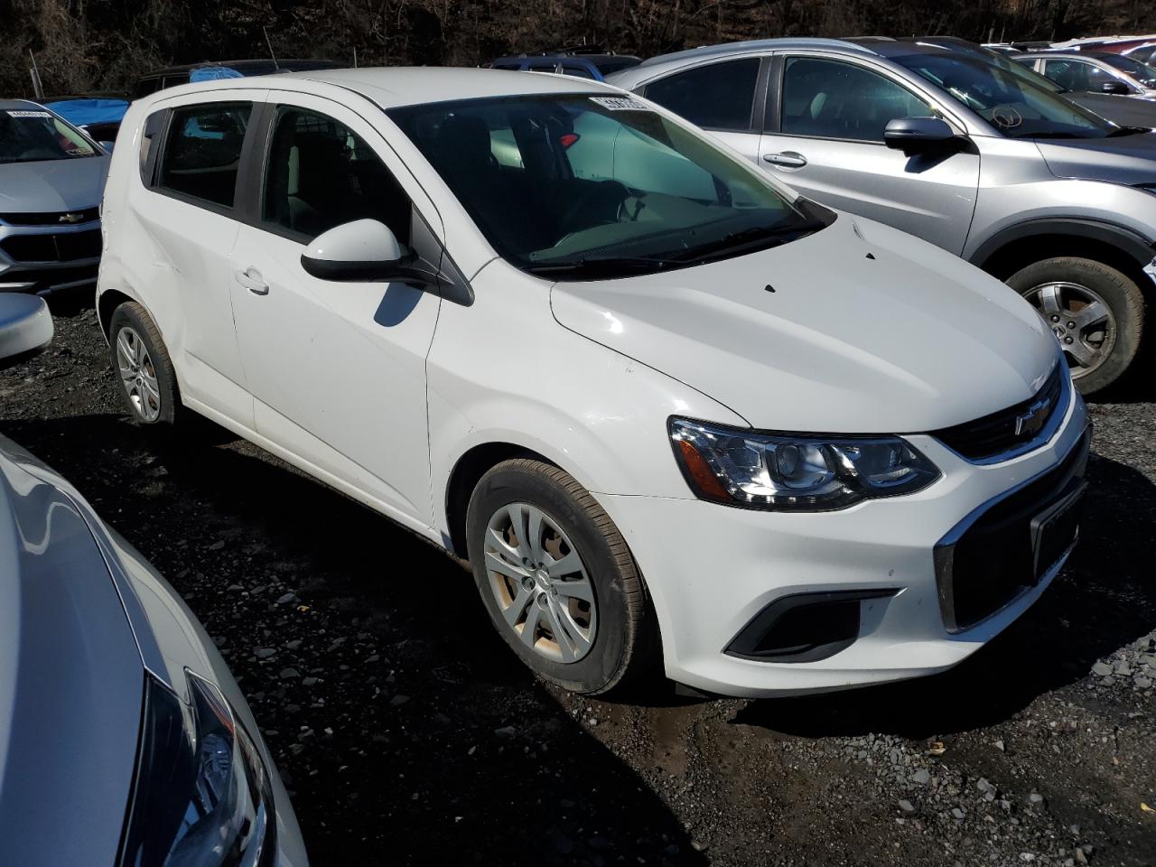 Photo 3 VIN: 1G1JG6SB2K4104754 - CHEVROLET SONIC 