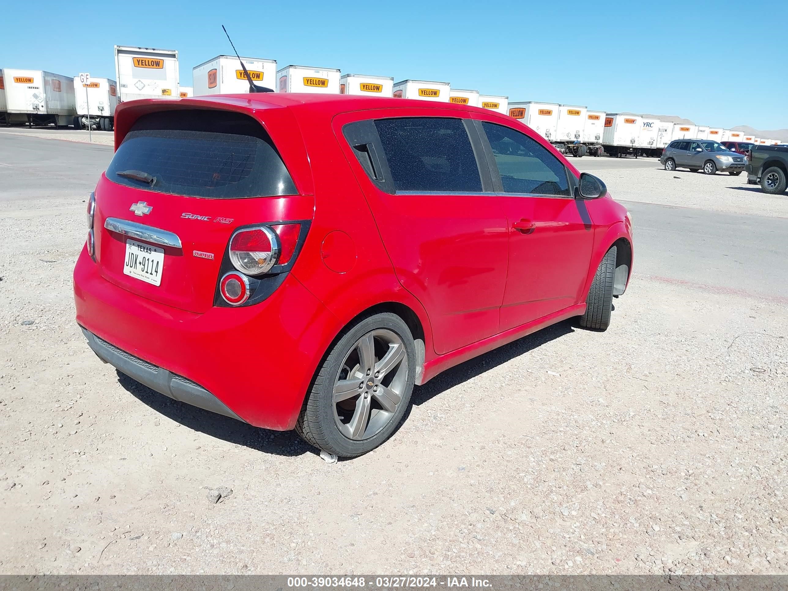 Photo 3 VIN: 1G1JG6SB3D4183886 - CHEVROLET SONIC 