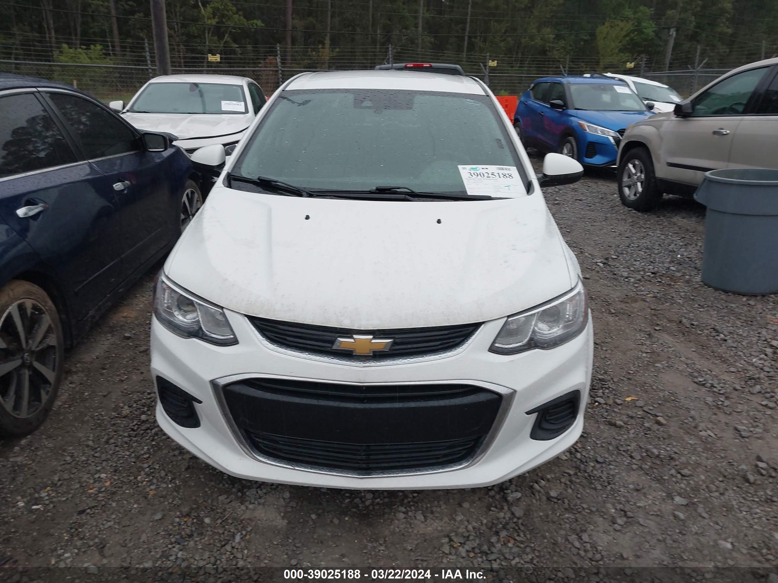 Photo 11 VIN: 1G1JG6SB4L4133500 - CHEVROLET SONIC 