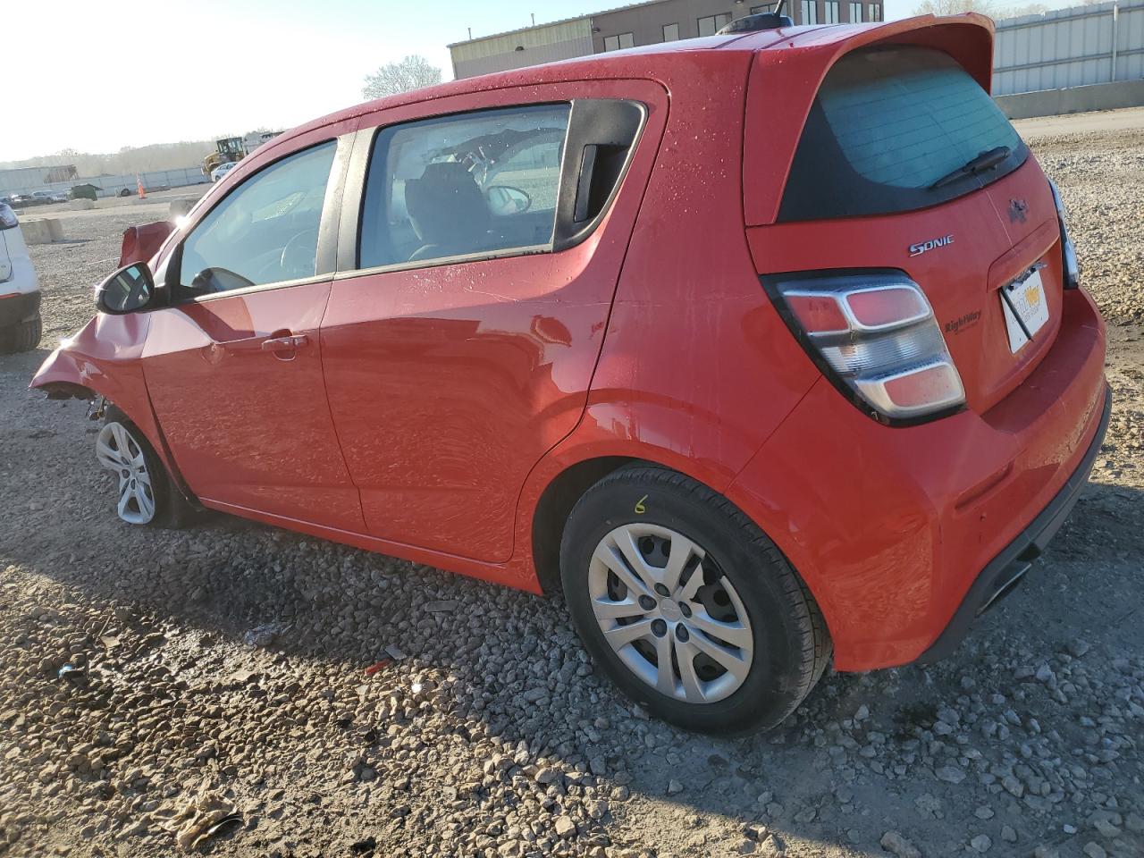 Photo 1 VIN: 1G1JG6SB5L4128239 - CHEVROLET SONIC 