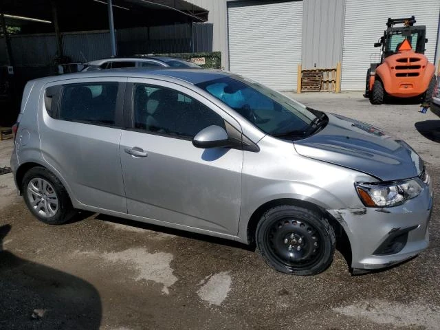 Photo 3 VIN: 1G1JG6SB6L4133465 - CHEVROLET SONIC 