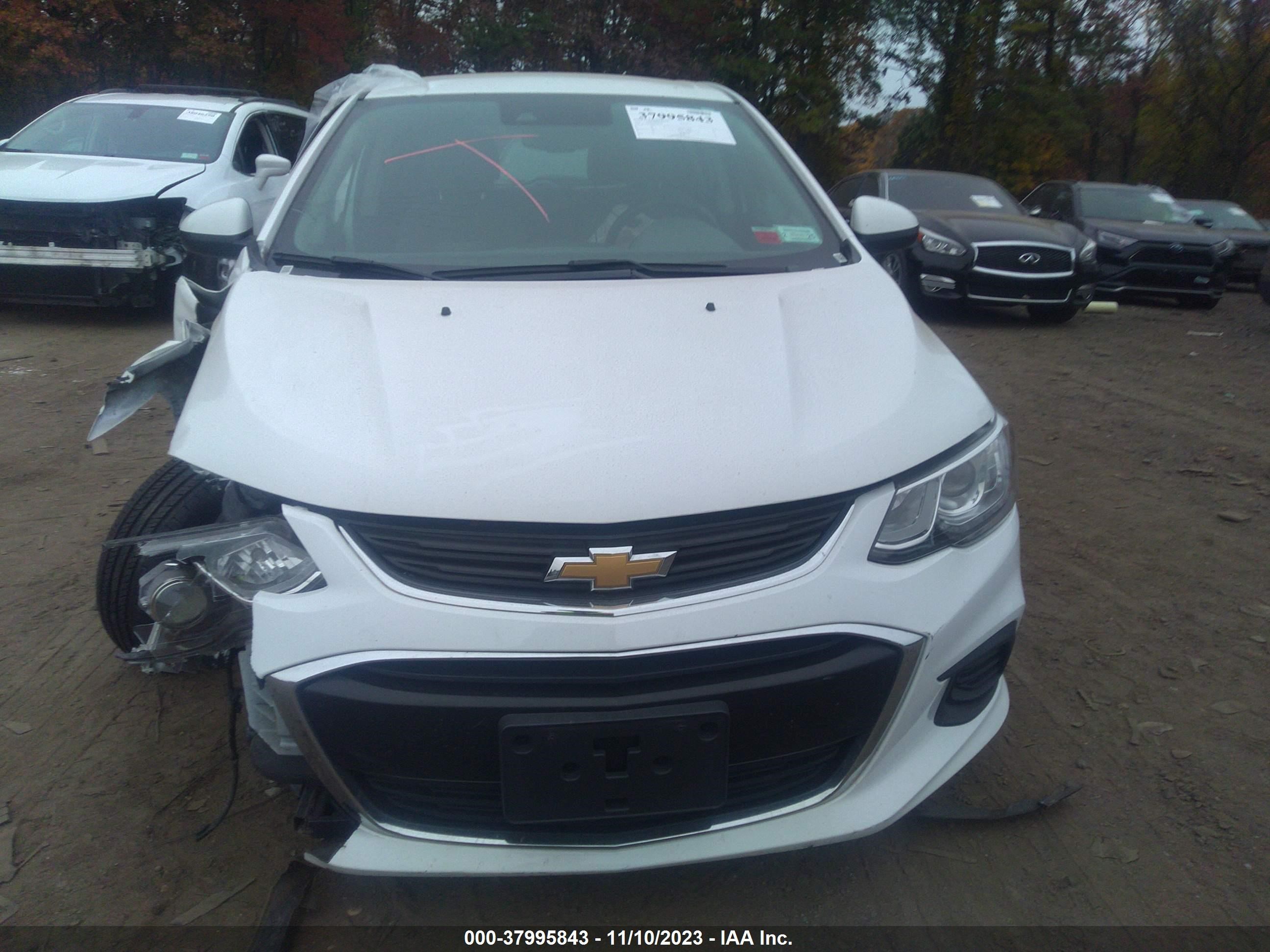 Photo 11 VIN: 1G1JG6SBXK4128350 - CHEVROLET SONIC 