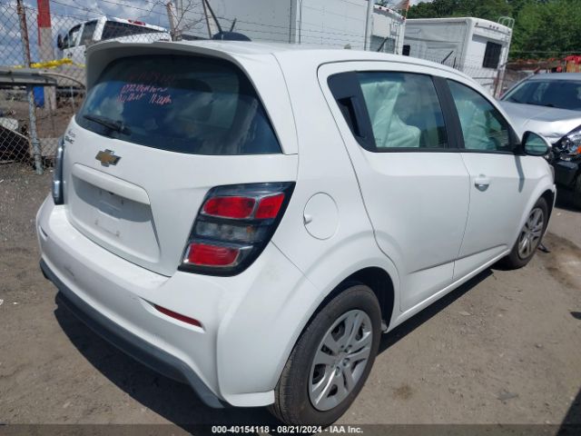 Photo 3 VIN: 1G1JG6SG1H4153318 - CHEVROLET SONIC 