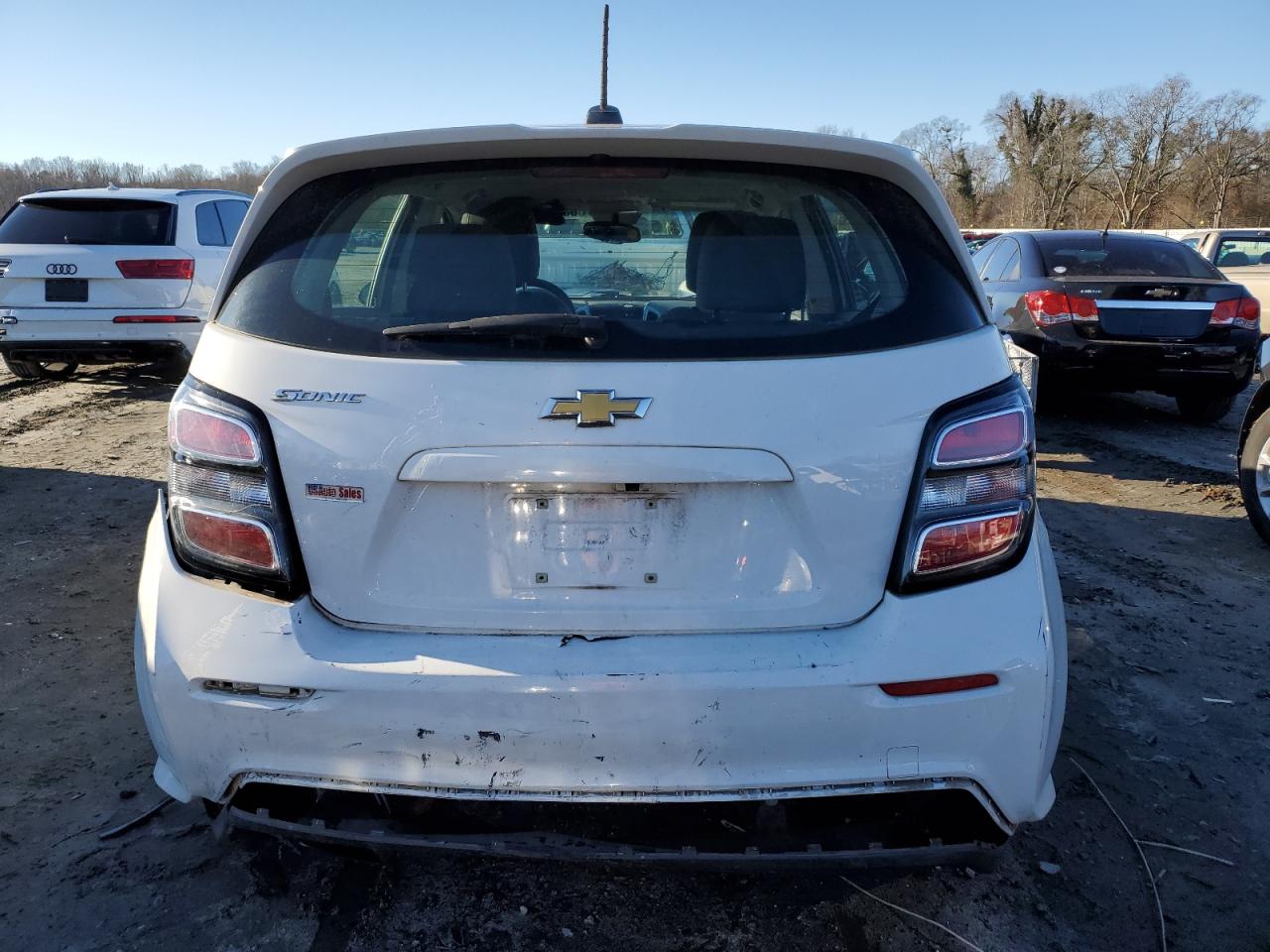 Photo 5 VIN: 1G1JG6SG9H4174661 - CHEVROLET SONIC 