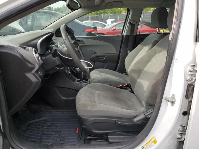 Photo 6 VIN: 1G1JG6SG9H4175633 - CHEVROLET SONIC 