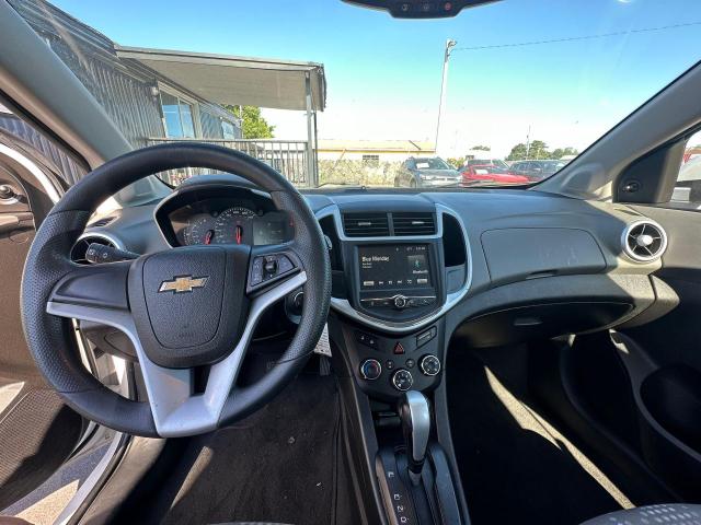 Photo 8 VIN: 1G1JG6SGXH4162261 - CHEVROLET SONIC 