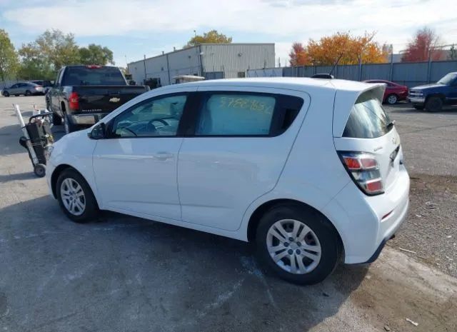 Photo 2 VIN: 1G1JG6SH2H4155197 - CHEVROLET SONIC 