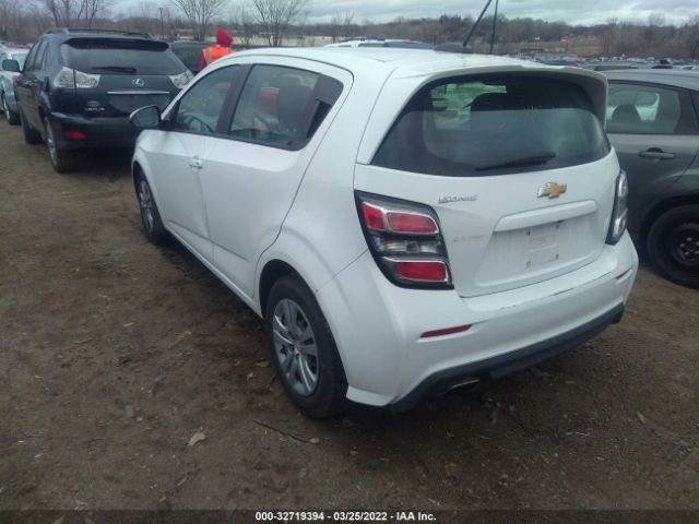 Photo 2 VIN: 1G1JG6SH6H4134174 - CHEVROLET SONIC 