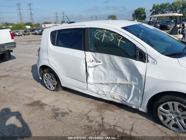 Photo 5 VIN: 1G1JG6SH7H4155793 - CHEVROLET SONIC 