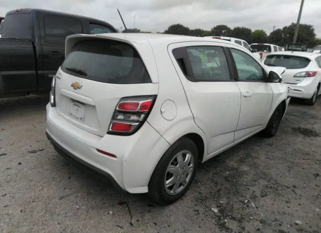 Photo 3 VIN: 1G1JG6SH7H4175798 - CHEVROLET SONIC 