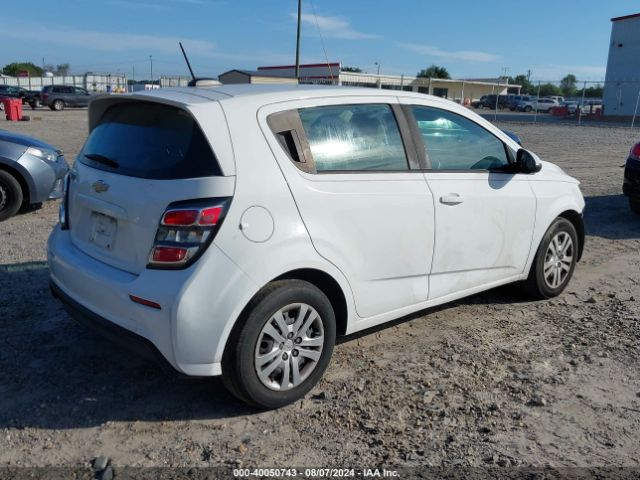 Photo 3 VIN: 1G1JG6SH8H4159609 - CHEVROLET SONIC 