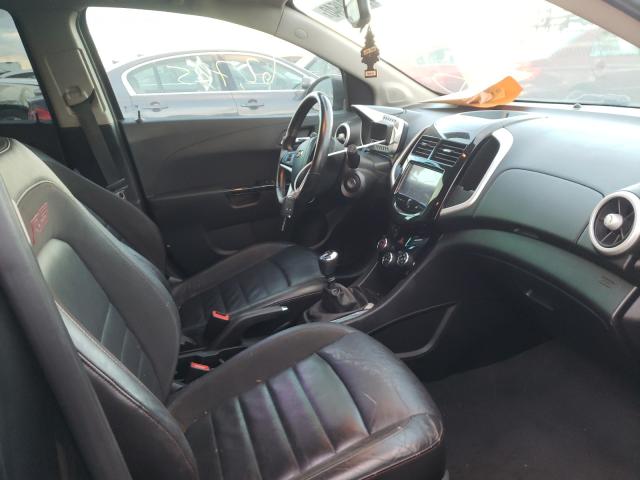 Photo 4 VIN: 1G1JH6SB0F4135472 - CHEVROLET SONIC 