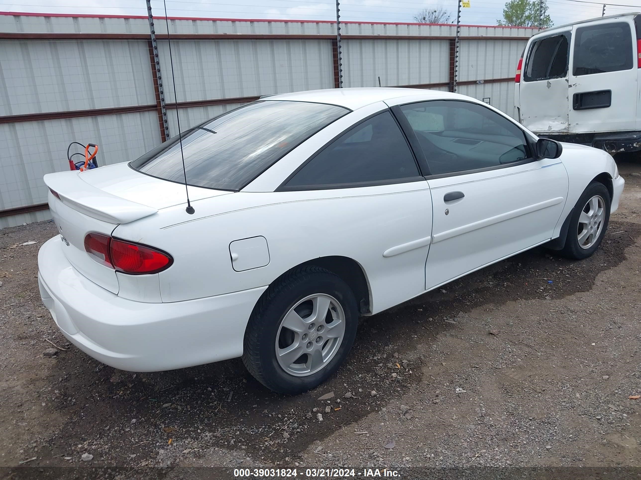 Photo 3 VIN: 1G1JS124327207747 - CHEVROLET CAVALIER 