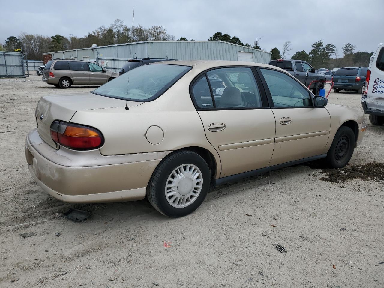 Photo 2 VIN: 1G1ND52J22M621161 - CHEVROLET MALIBU 