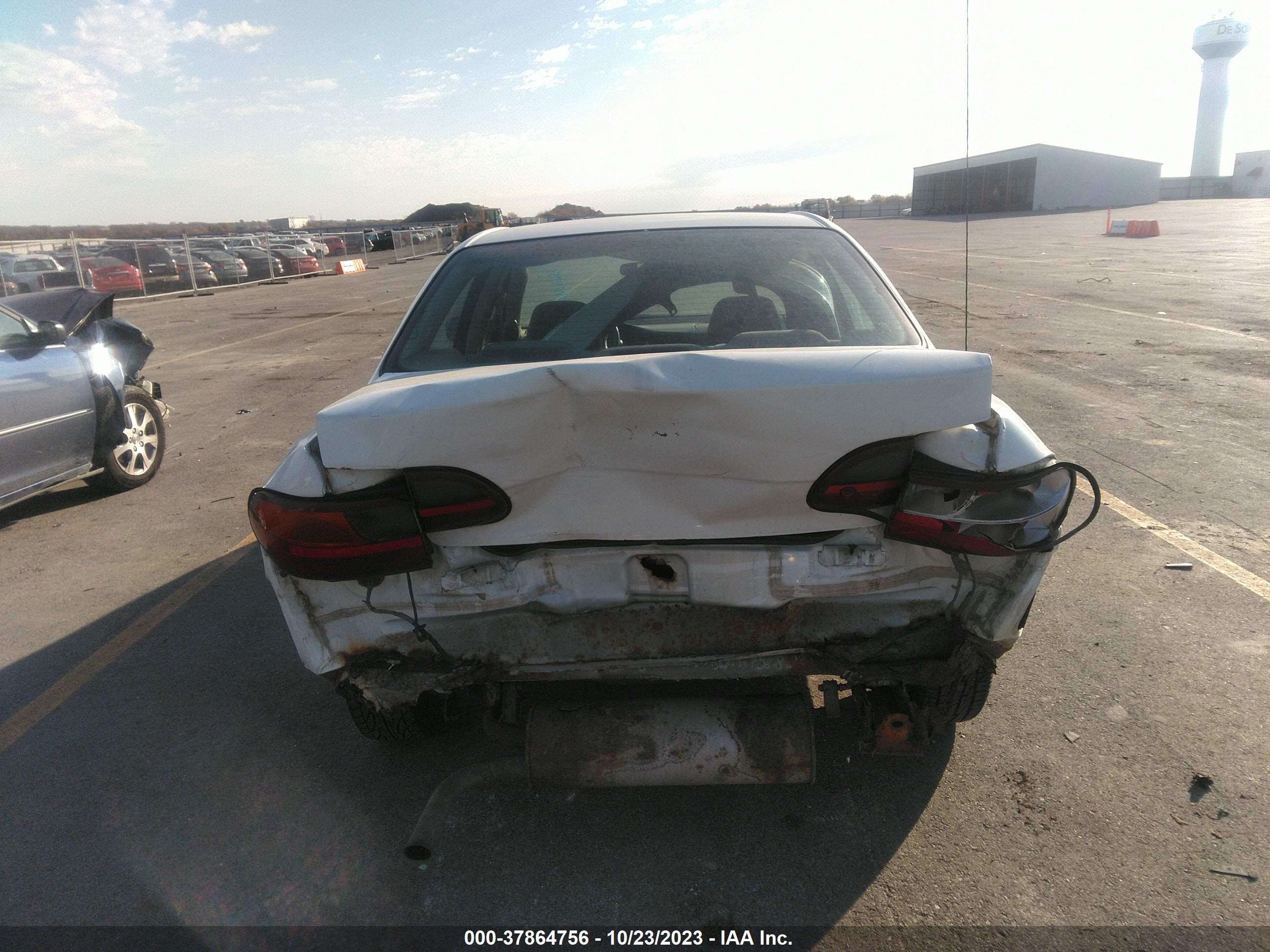 Photo 5 VIN: 1G1ND52J23M735792 - CHEVROLET MALIBU 