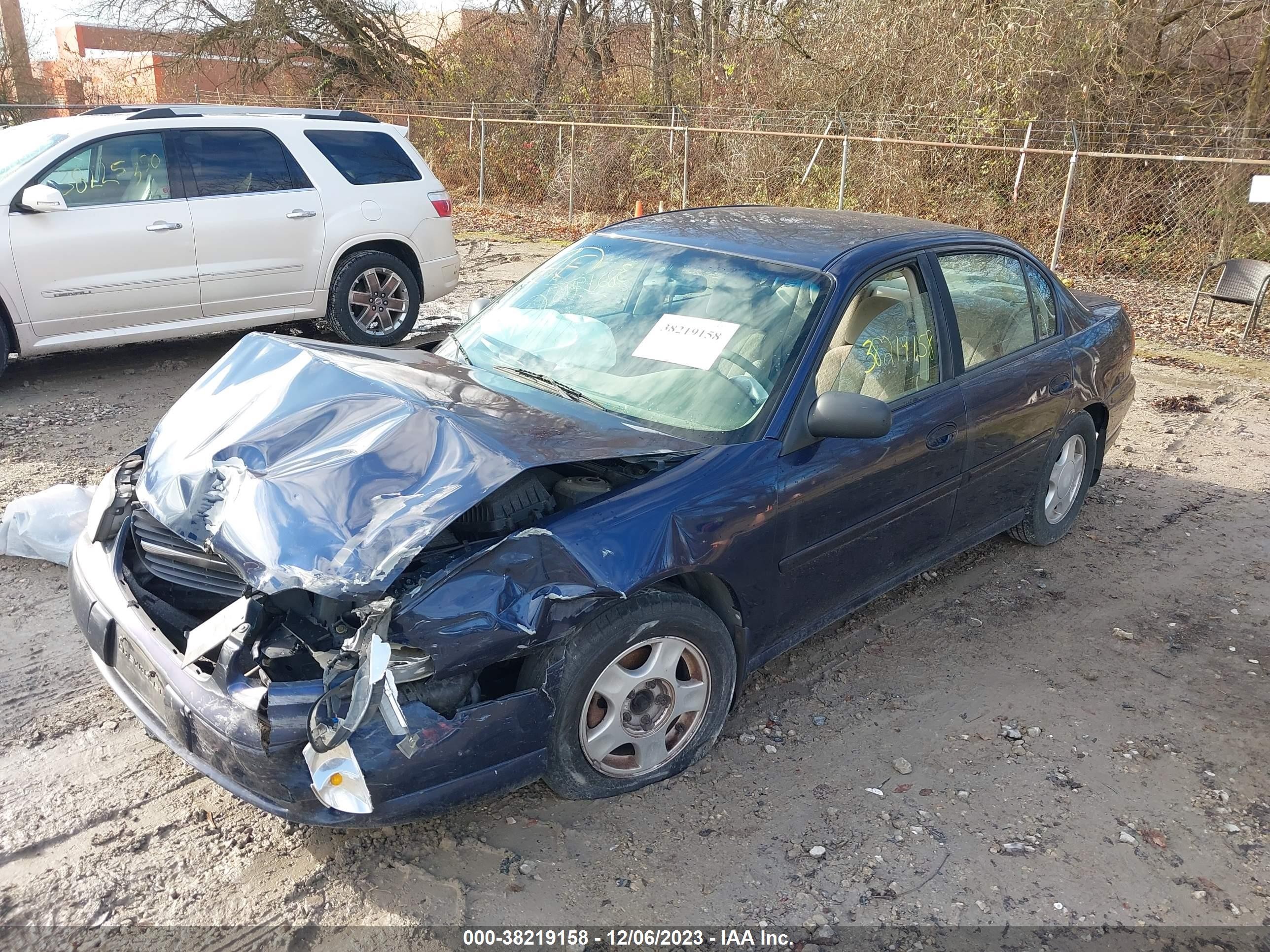 Photo 1 VIN: 1G1ND52J3Y6153633 - CHEVROLET MALIBU 