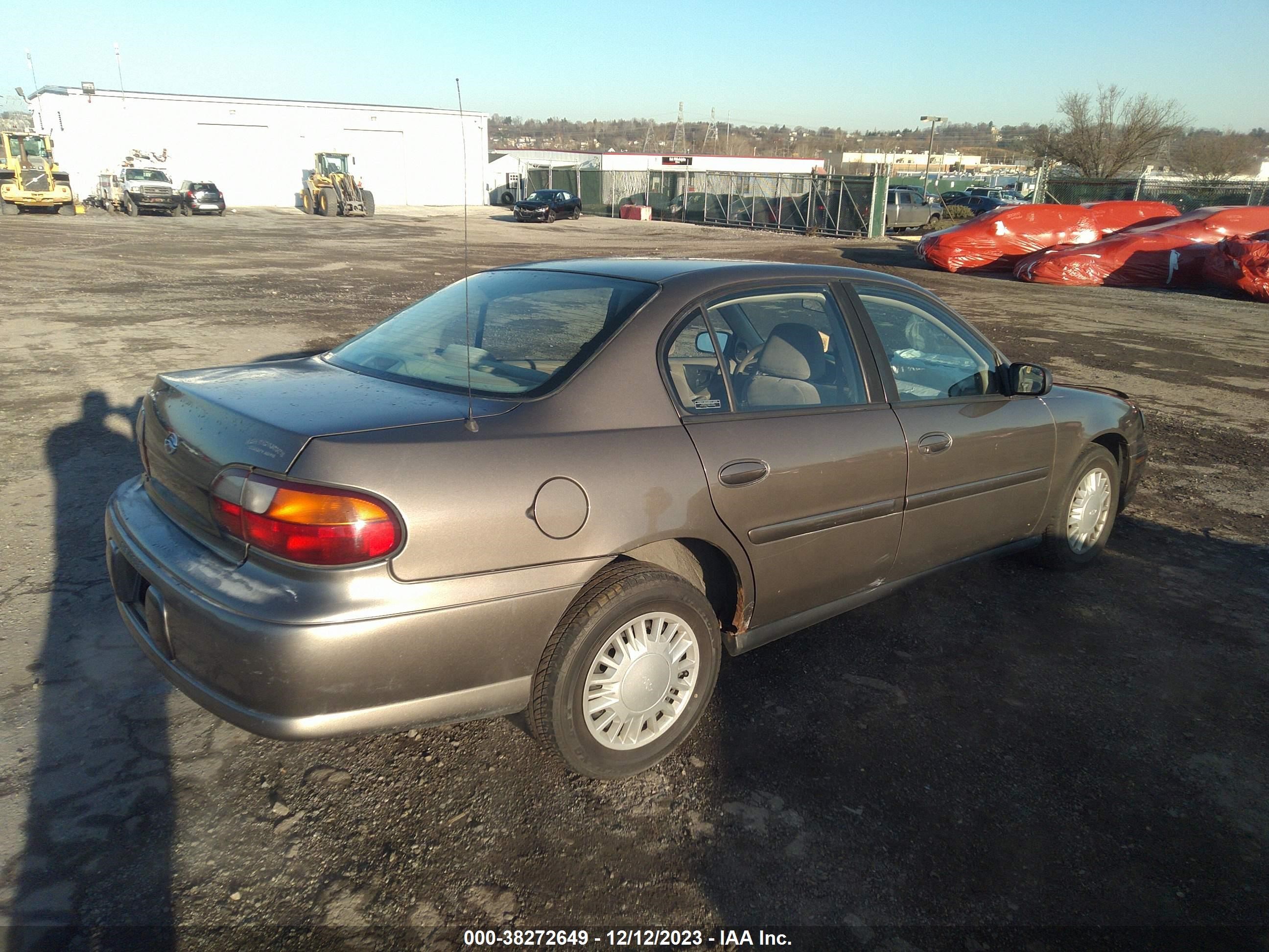 Photo 3 VIN: 1G1ND52J616270077 - CHEVROLET MALIBU 