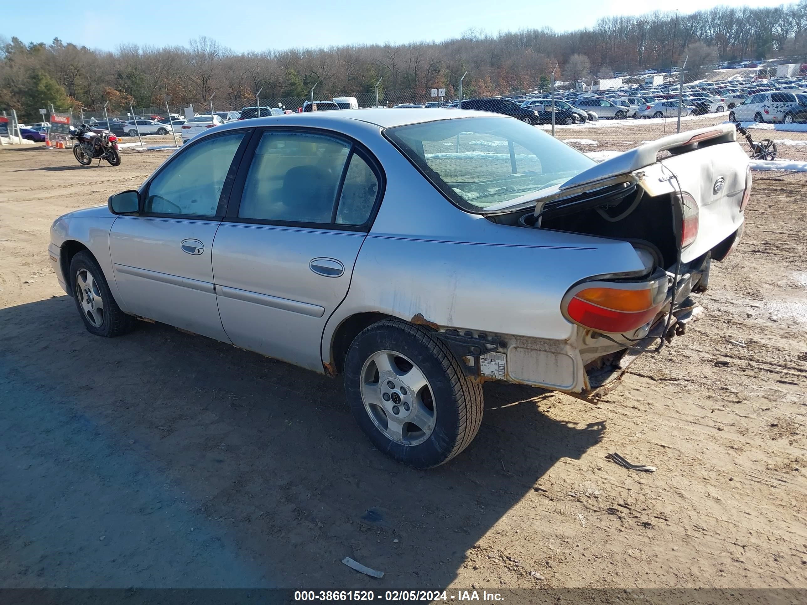 Photo 2 VIN: 1G1ND52J62M713888 - CHEVROLET MALIBU 