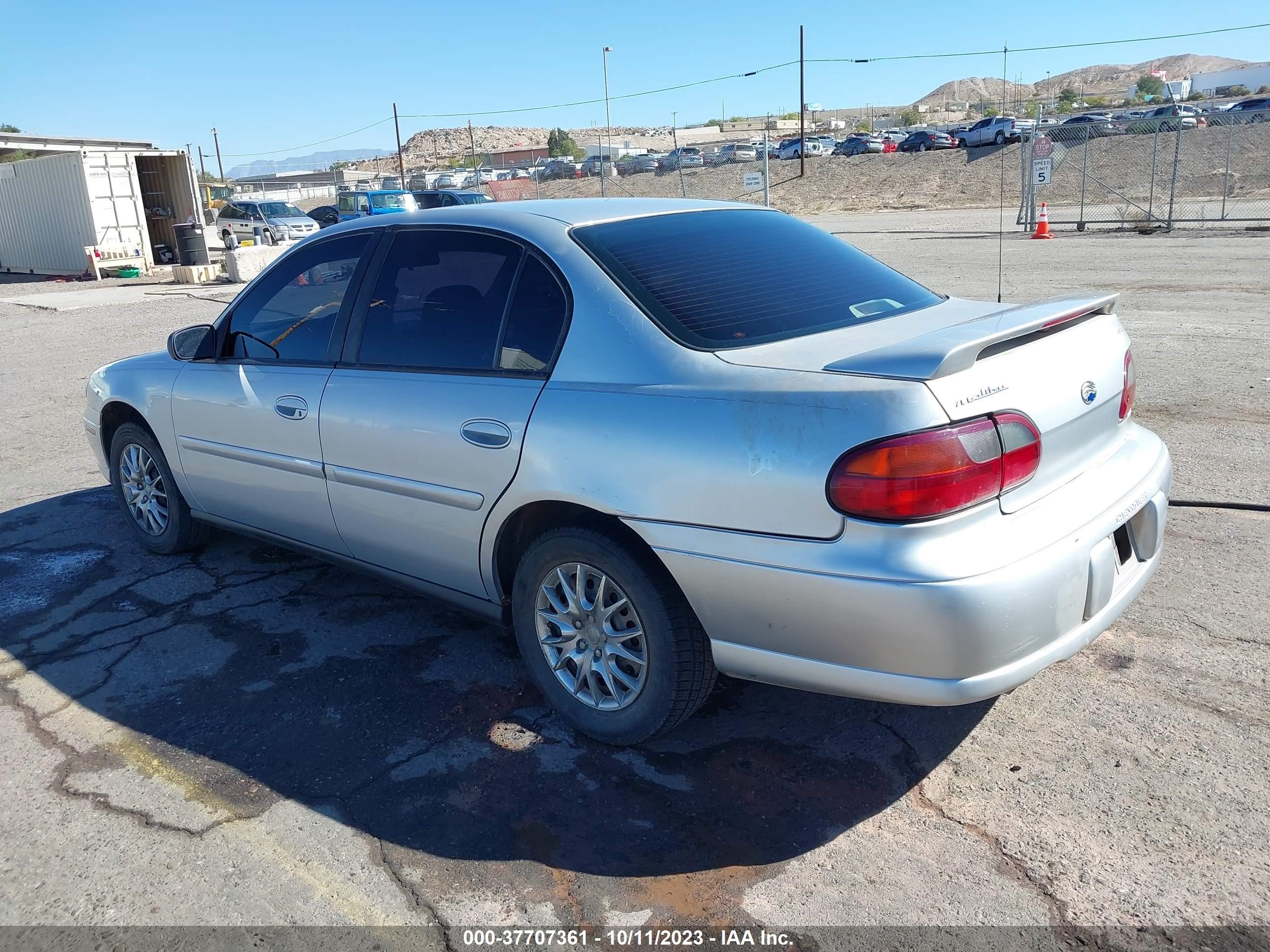 Photo 2 VIN: 1G1ND52J73M503477 - CHEVROLET MALIBU 