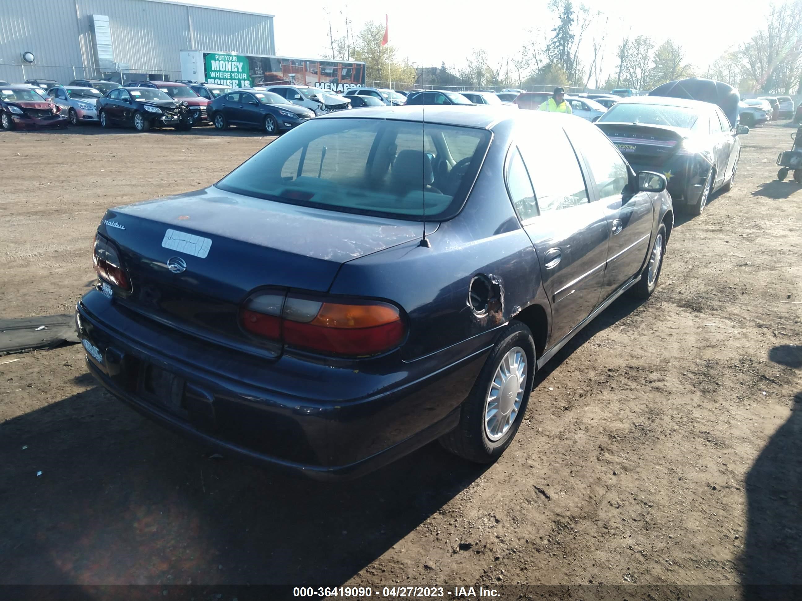 Photo 3 VIN: 1G1ND52J7Y6340857 - CHEVROLET MALIBU 