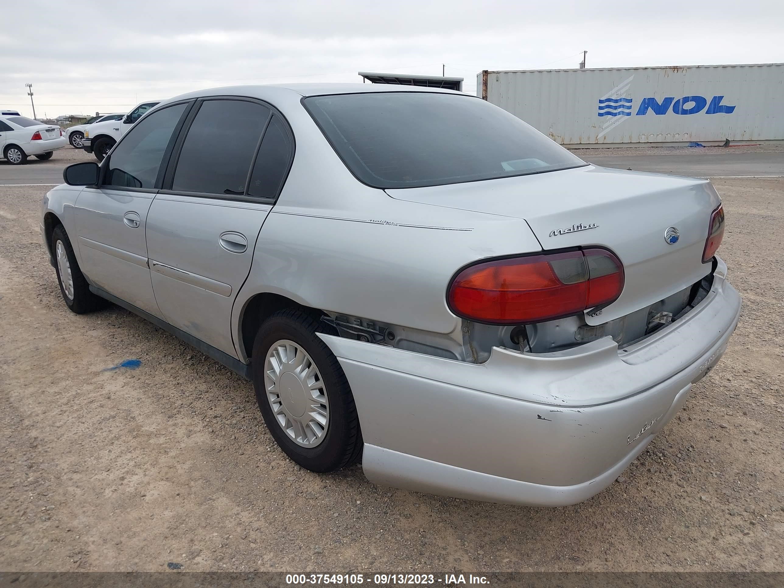 Photo 2 VIN: 1G1ND52J82M601819 - CHEVROLET MALIBU 