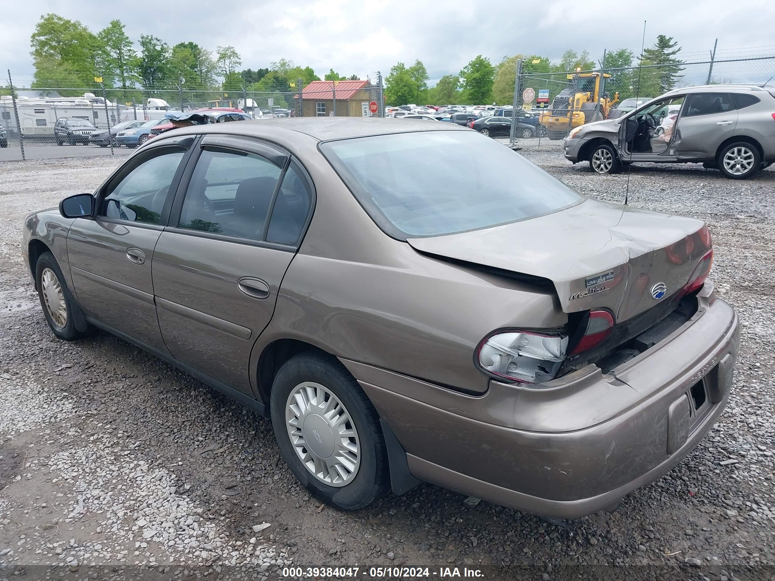 Photo 2 VIN: 1G1ND52J82M710684 - CHEVROLET MALIBU 