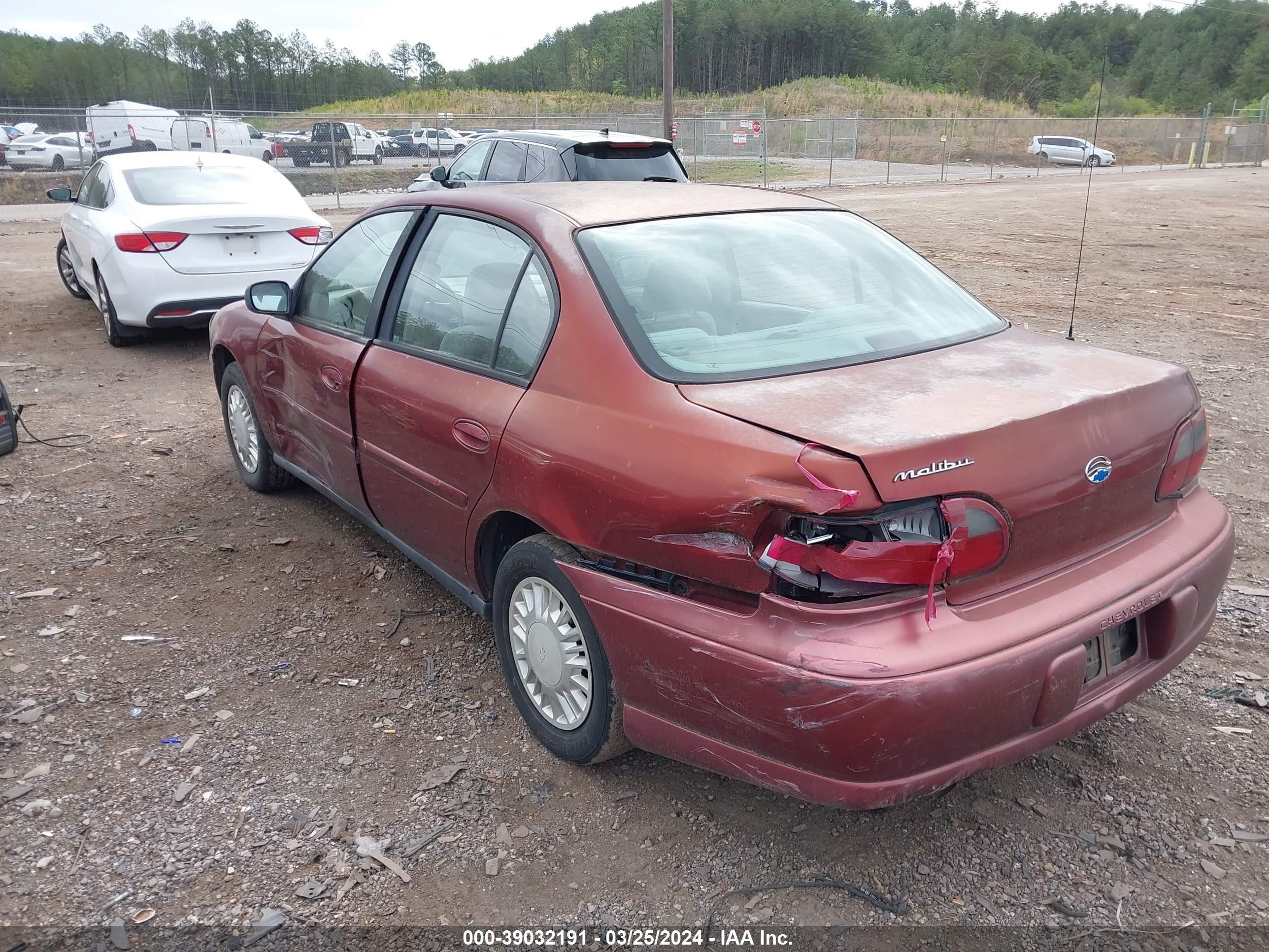 Photo 2 VIN: 1G1ND52J93M683089 - CHEVROLET MALIBU 