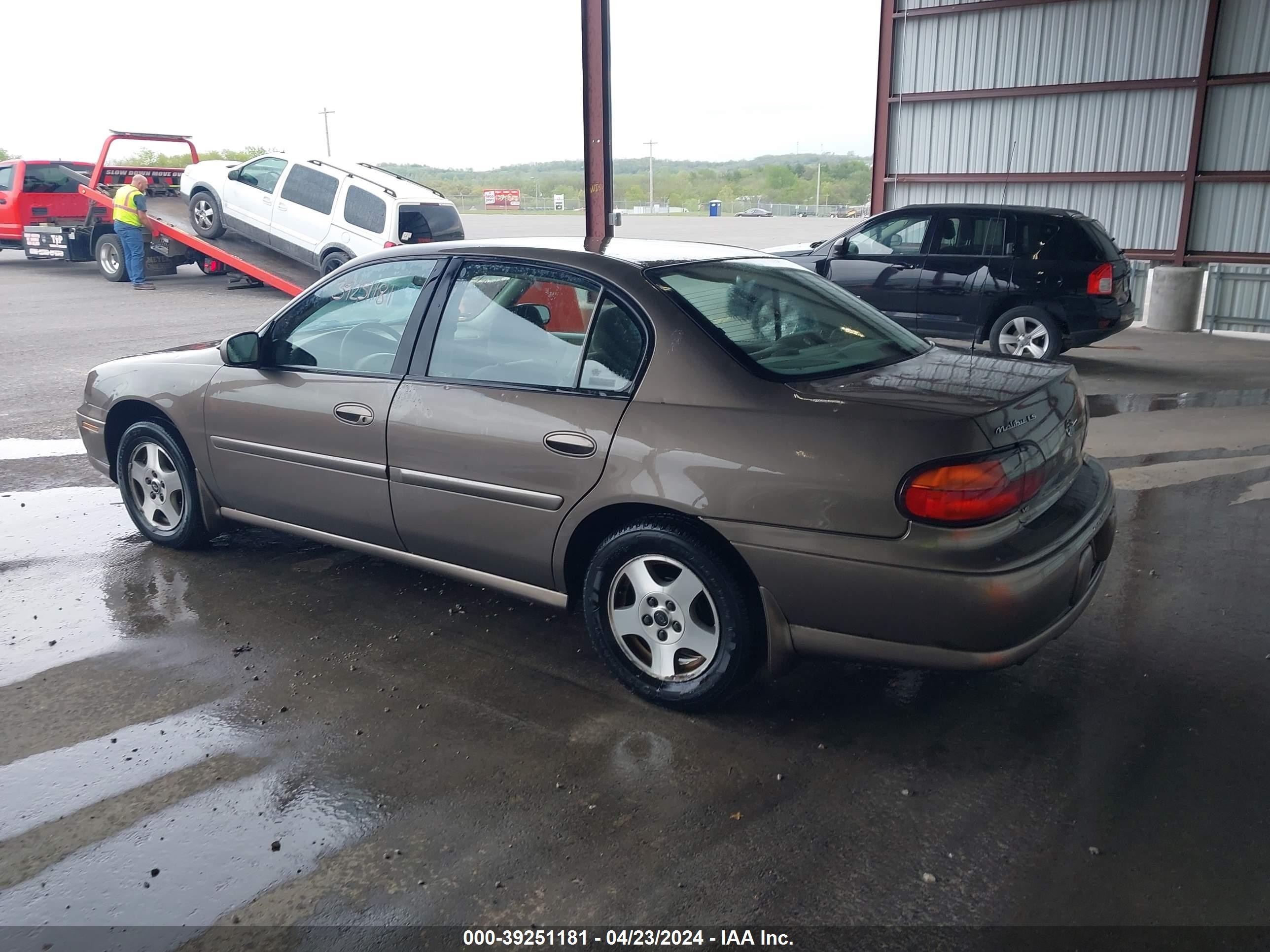 Photo 2 VIN: 1G1NE52J02M599044 - CHEVROLET MALIBU 