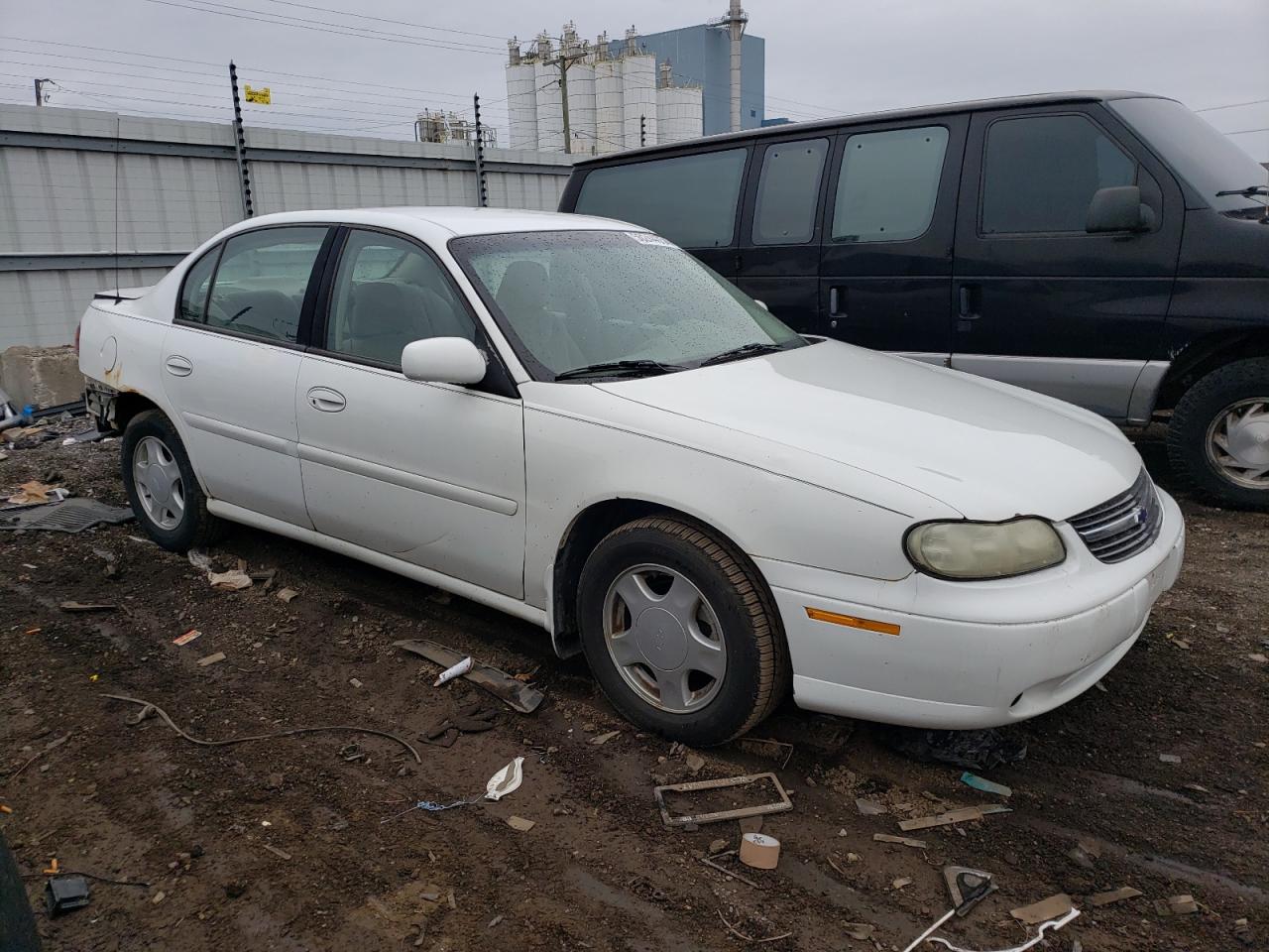 Photo 3 VIN: 1G1NE52J0Y6128069 - CHEVROLET MALIBU 