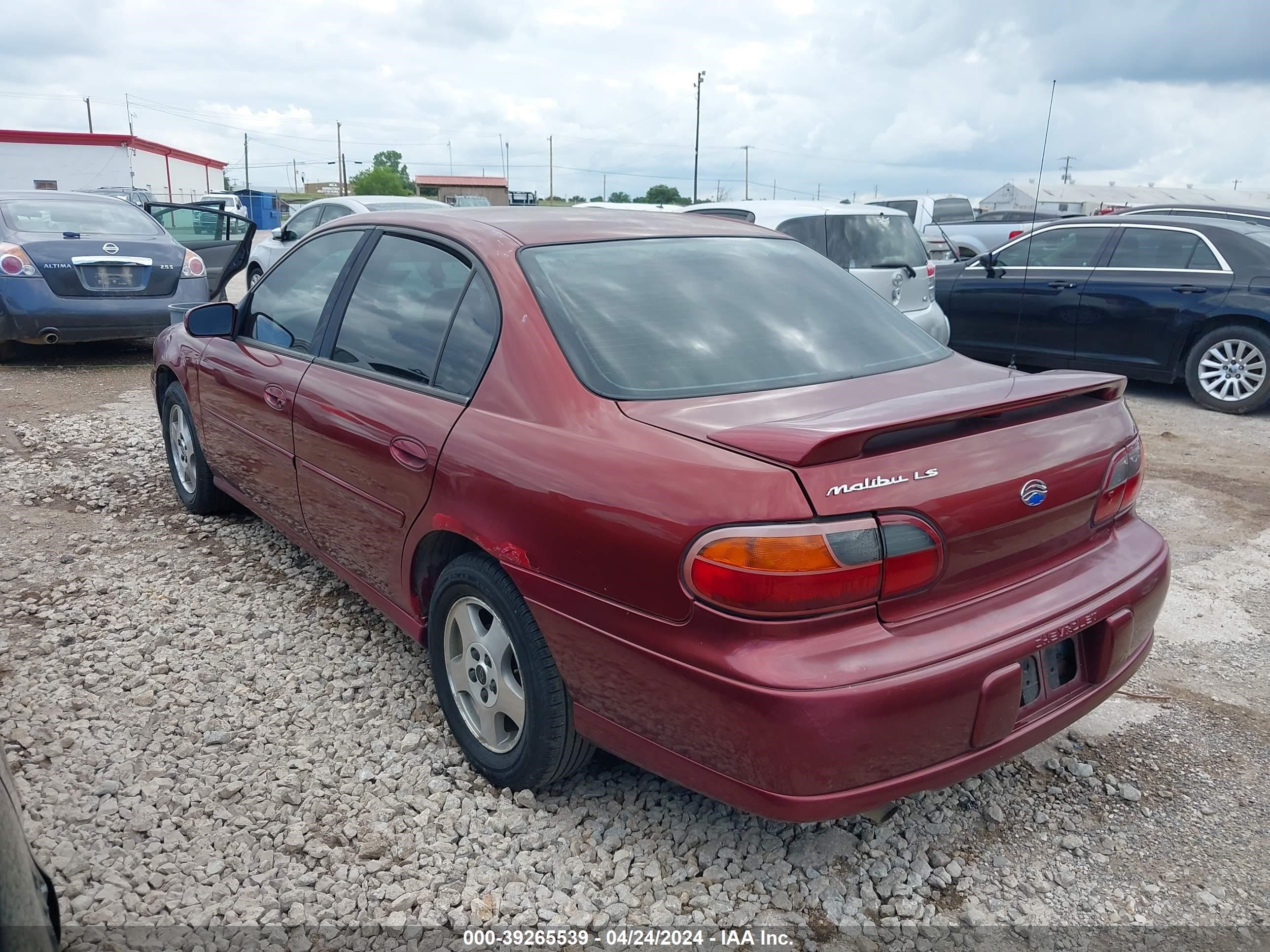 Photo 2 VIN: 1G1NE52J13M567513 - CHEVROLET MALIBU 