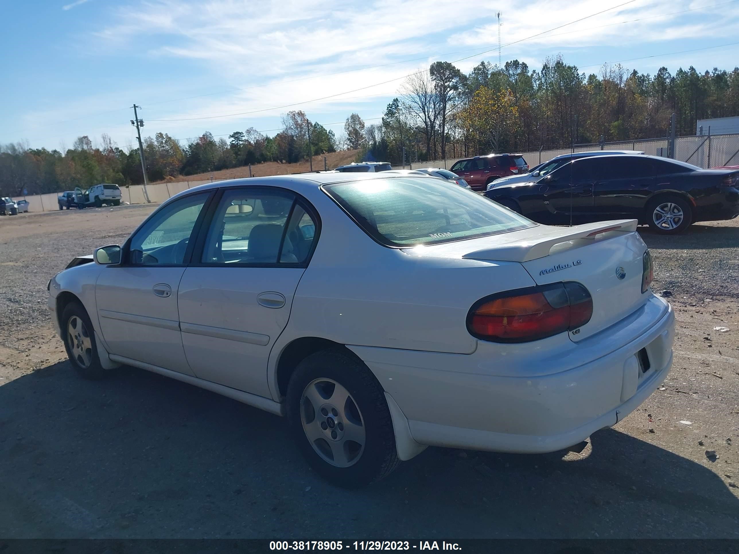 Photo 2 VIN: 1G1NE52J32M641125 - CHEVROLET MALIBU 