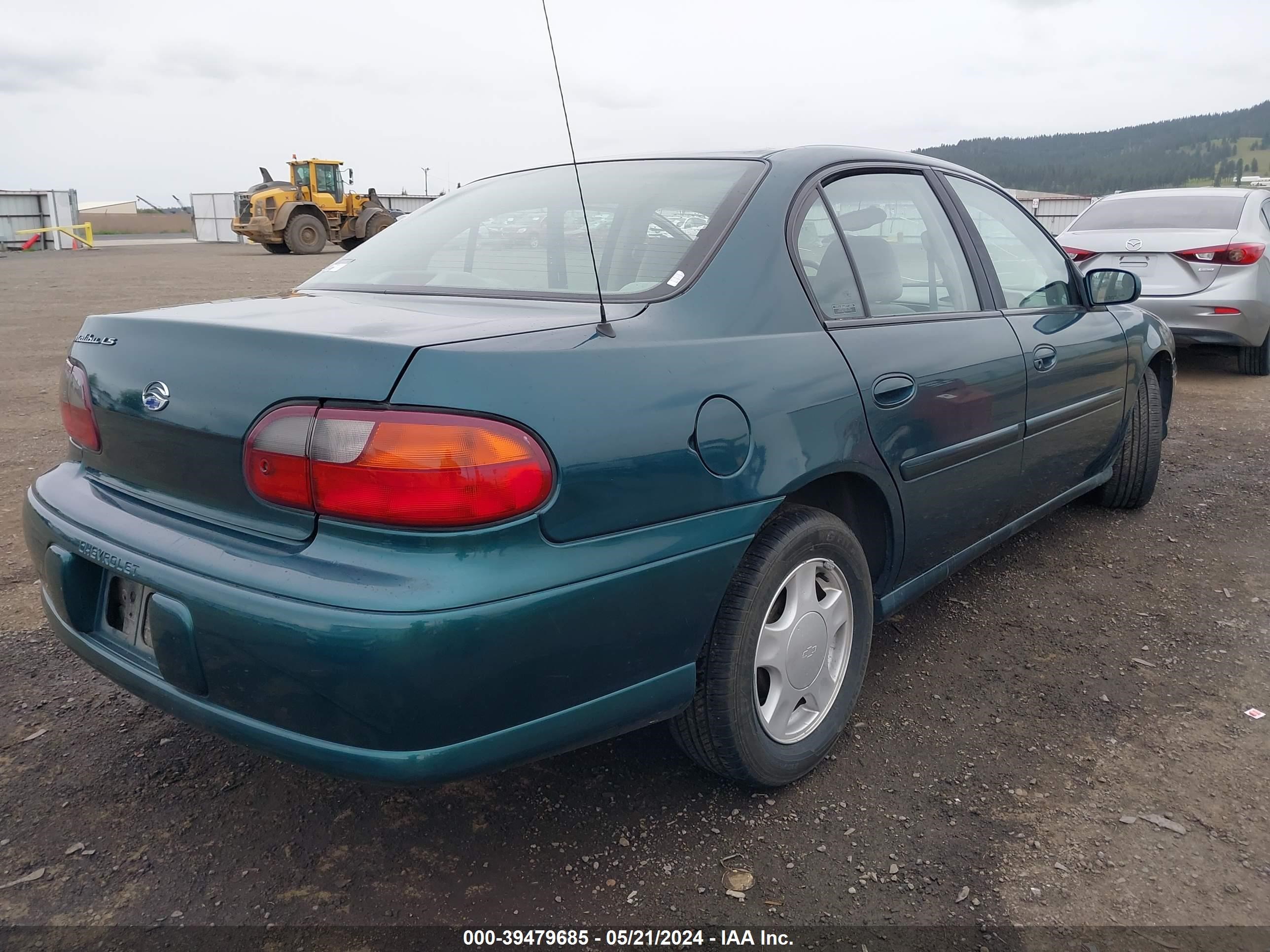 Photo 3 VIN: 1G1NE52J8Y6160137 - CHEVROLET MALIBU 